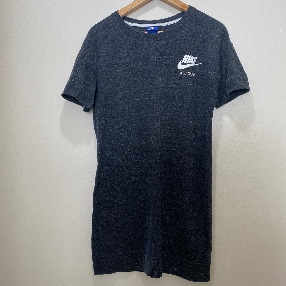 Nike Dress size S